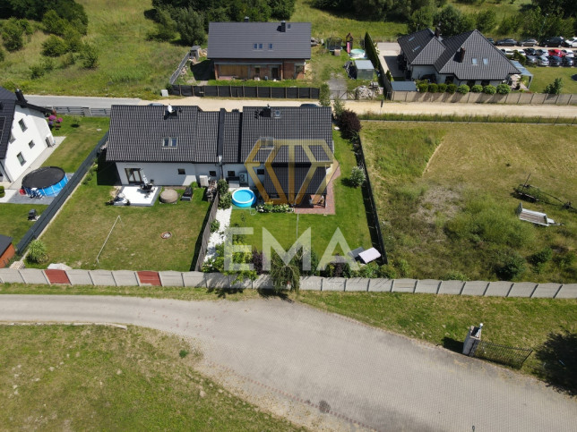 Dom Sprzedaż Konradów 27